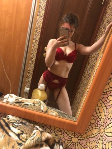 Алина